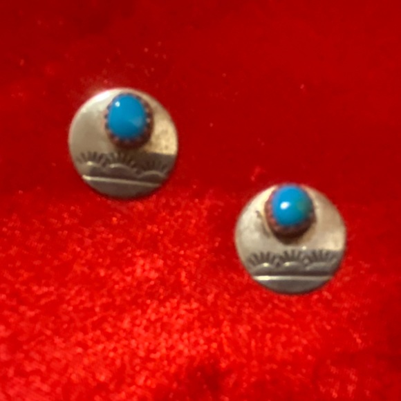 Sterling Turquise Antique Earrings - Picture 2 of 7